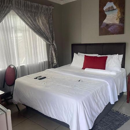 Dreamwood Guest House Mbombela Exterior foto